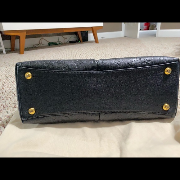 Louis Vuitton Empreinte V Tote - Picture 10 of 10